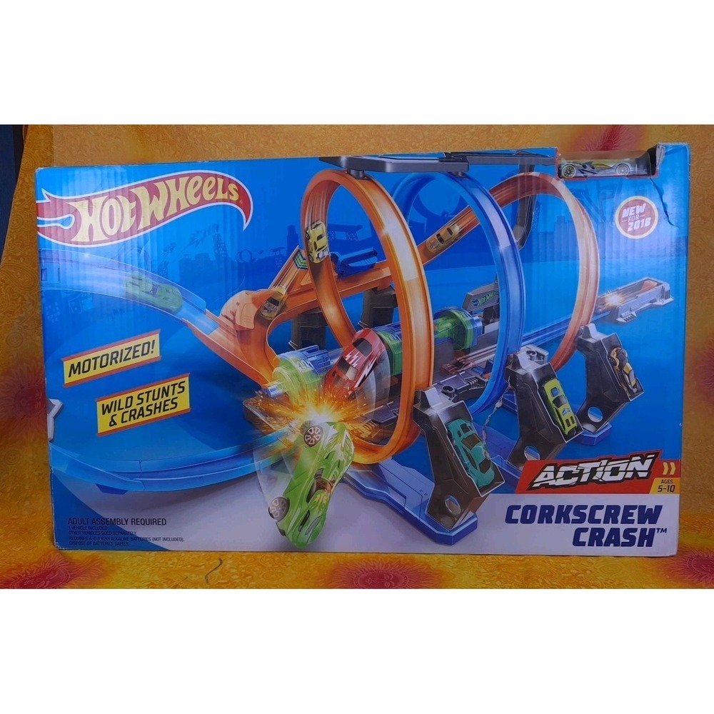 Hot‎ Wheels Corkscrew Crash Track Set Motorized Stunt Loop Mattel FTB65 NIB
